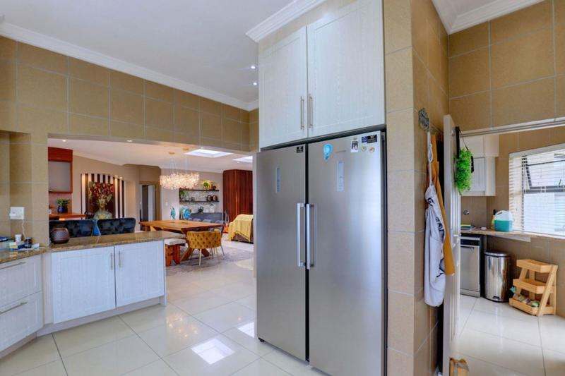 5 Bedroom Property for Sale in Pinnacle Point Golf Estate Western Cape